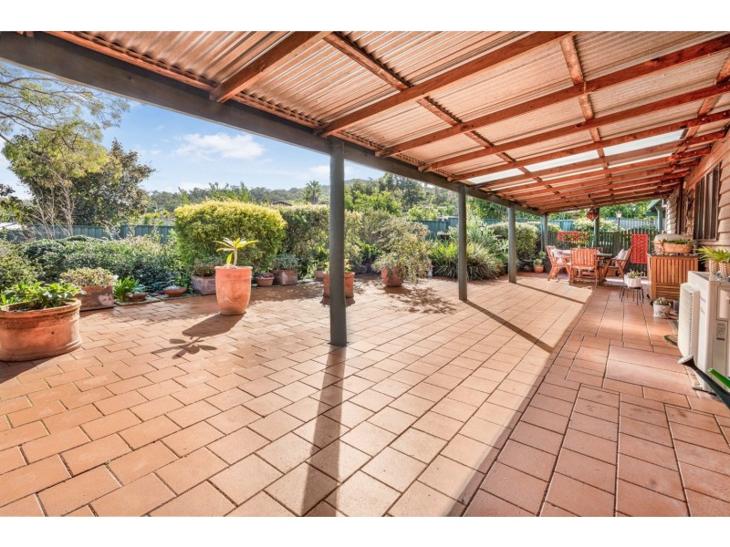 18 Taronga Drive, Kelmscott WA 6111