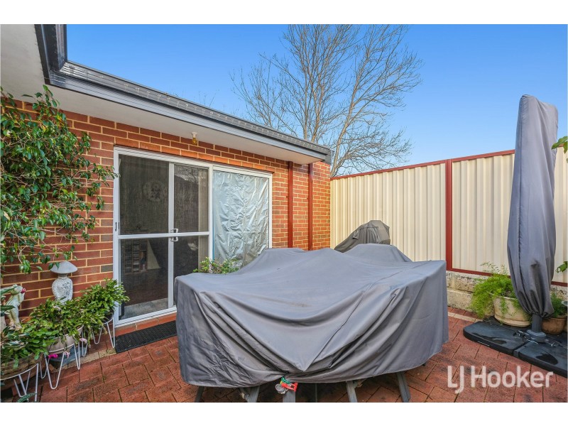 2/20 Dixie Road, Kelmscott WA 6111