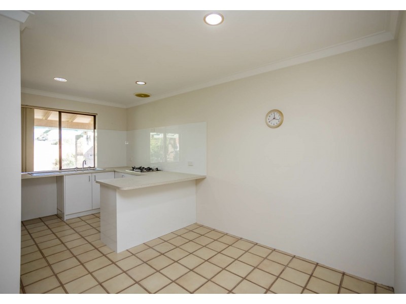 21A & B Herndon Close, Cannington WA 6107