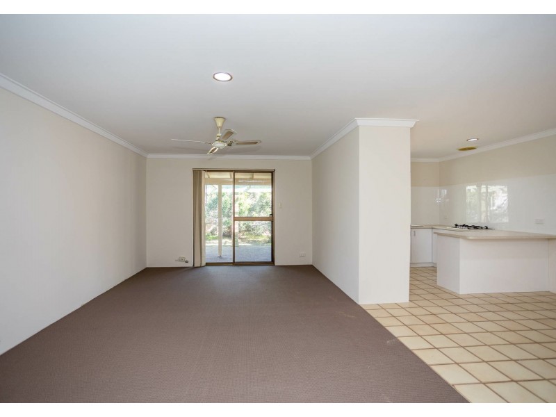 21A & B Herndon Close, Cannington WA 6107