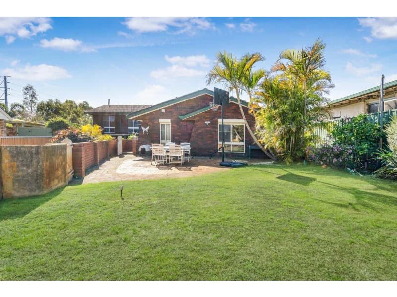 15 Merino Court, Thornlie WA 6108