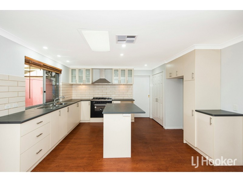 12 Rainbow Court, Gosnells WA 6110