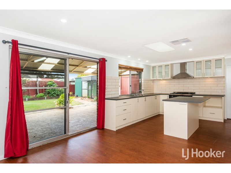 12 Rainbow Court, Gosnells WA 6110