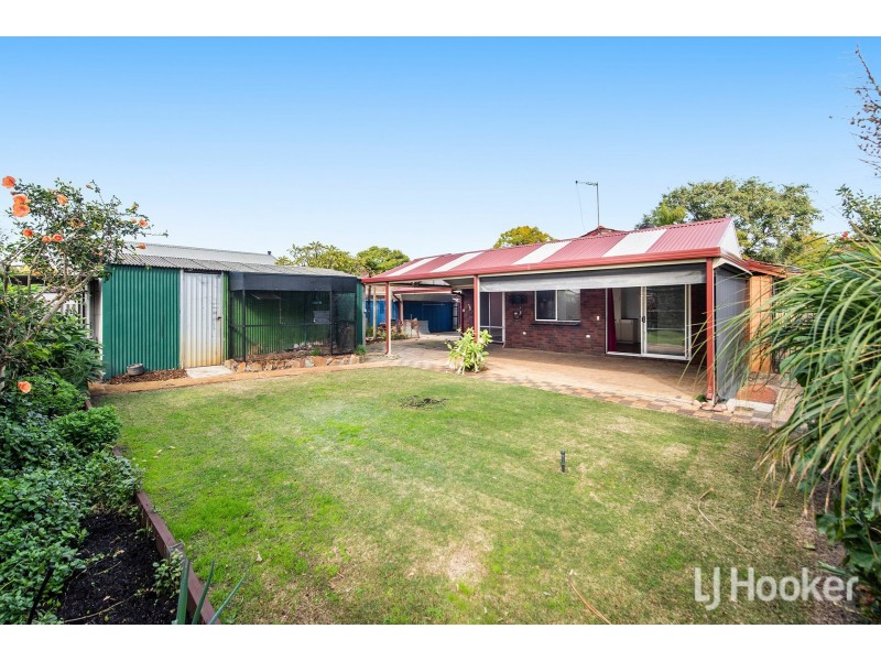 12 Rainbow Court, Gosnells WA 6110