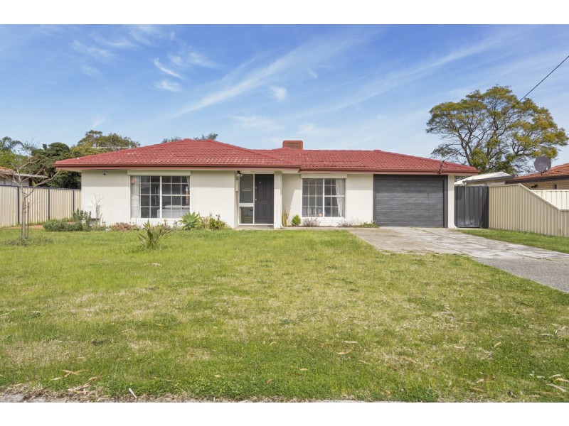 55 Linden Way, Forrestfield WA 6058