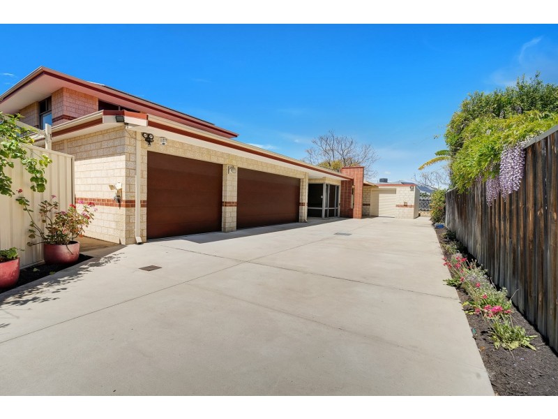 3 Cheval Place, Canning Vale WA 6155