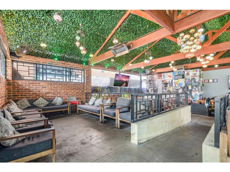 42 Eighth Avenue, Maylands WA 6051