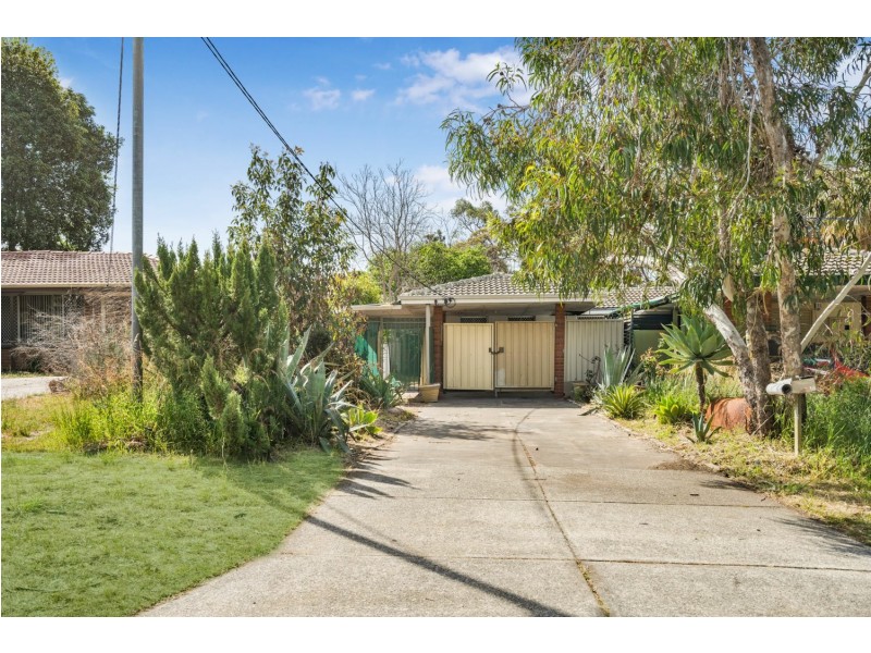 3B Nairn Street, Thornlie WA 6108