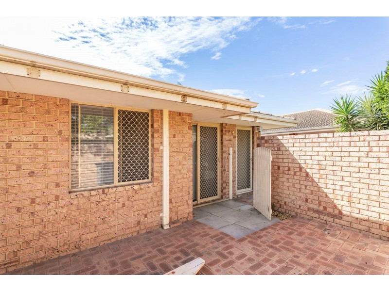 28/208 Burslem Drive, Maddington WA 6109