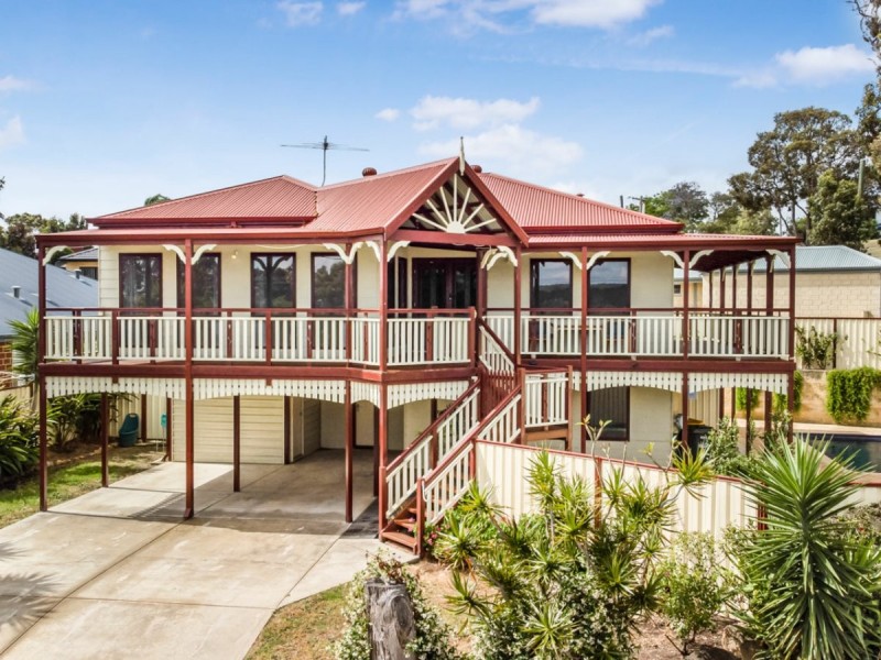 99 Blanchard Road, Swan View WA 6056