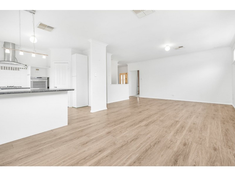 99 Blanchard Road, Swan View WA 6056