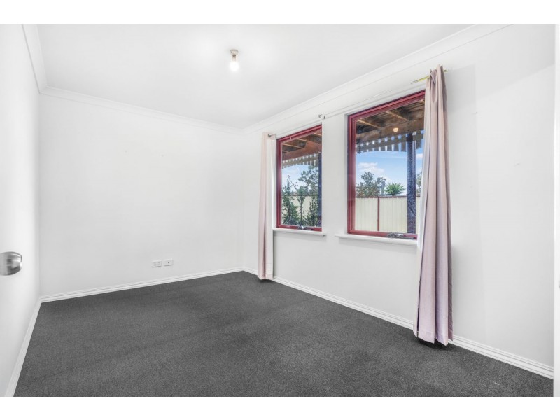 99 Blanchard Road, Swan View WA 6056