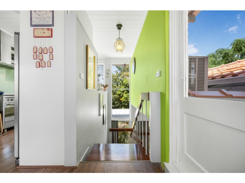 10 Camborne Way, Thornlie WA 6108