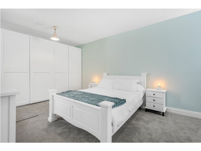 10 Camborne Way, Thornlie WA 6108