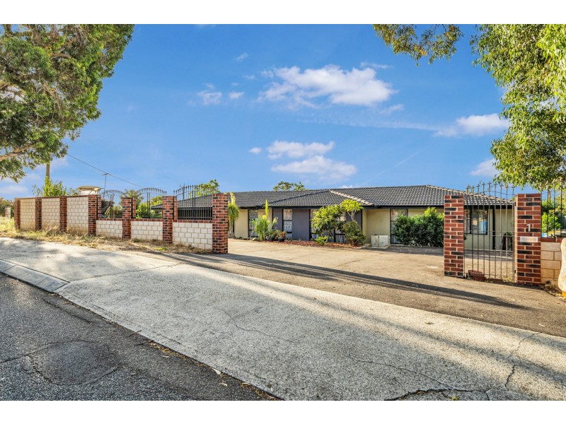 1 Watsonia Road, Gooseberry Hill WA 6076