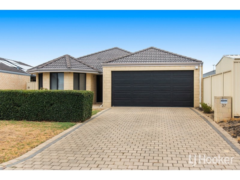 37 Chamberlain Street, Gosnells WA 6110