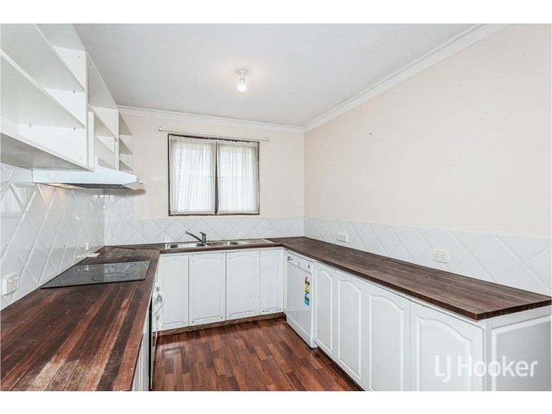 8 Orbit Street, Beckenham WA 6107