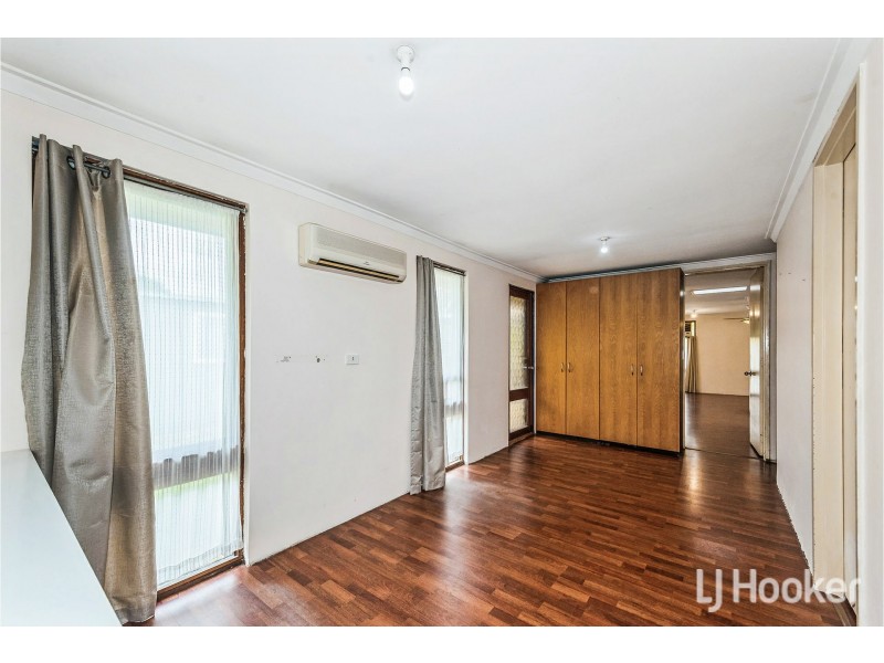 8 Orbit Street, Beckenham WA 6107