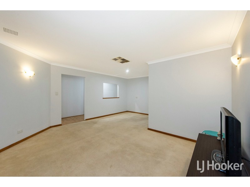 19 Spruce Place, Thornlie WA 6108