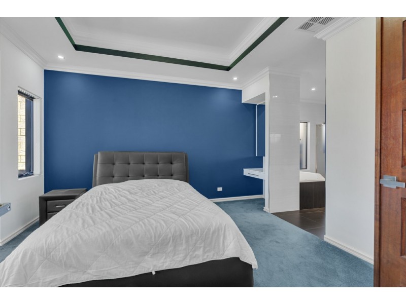 13 Langshan Street, Southern River WA 6110