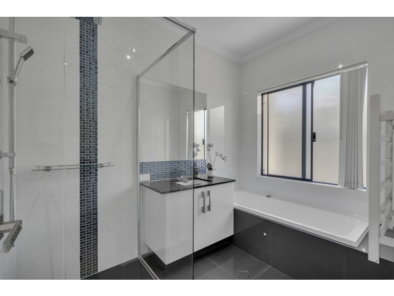 13 Langshan Street, Southern River WA 6110