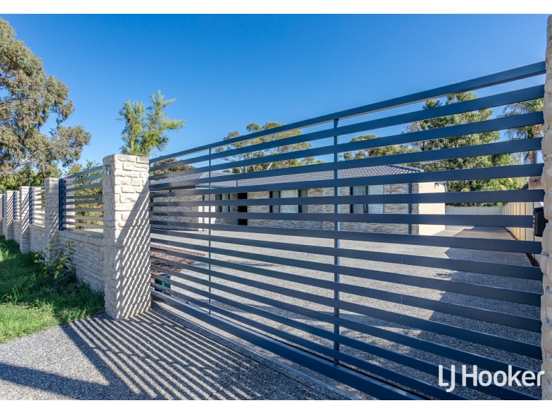 72 Aldington Street, Maddington WA 6109