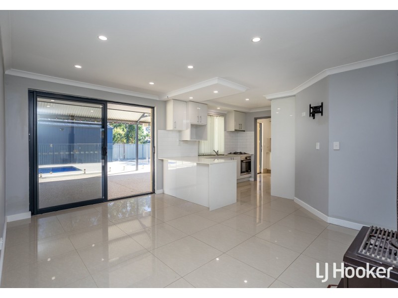 72 Aldington Street, Maddington WA 6109