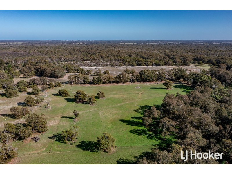 482 Gull Road, Serpentine WA 6125