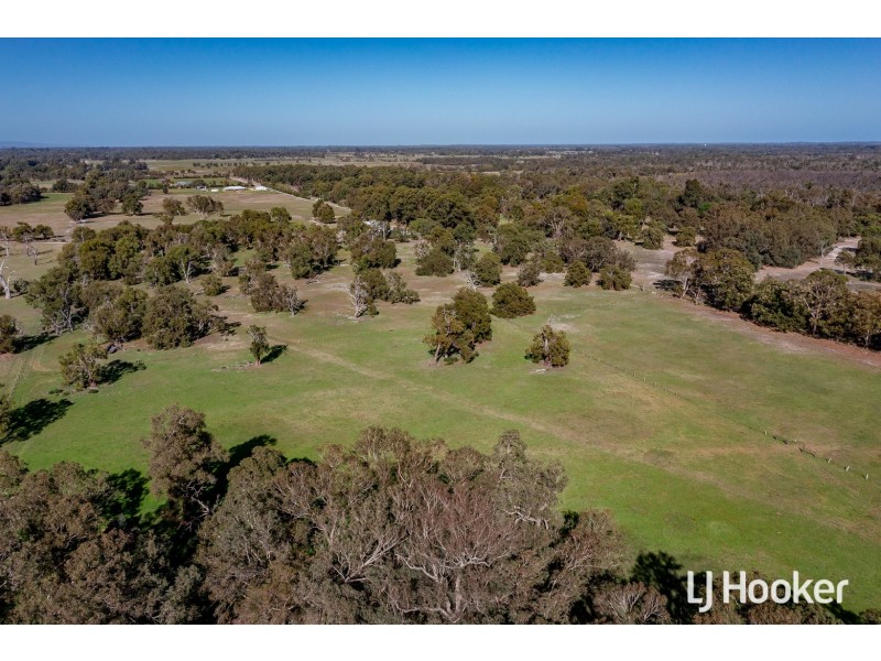 482 Gull Road, Serpentine WA 6125