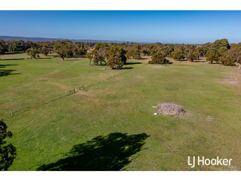 482 Gull Road, Serpentine WA 6125