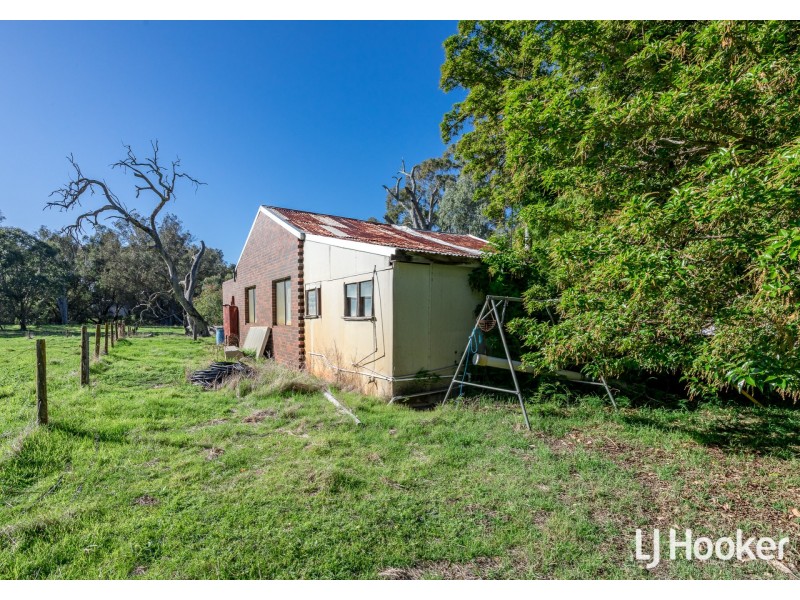 482 Gull Road, Serpentine WA 6125