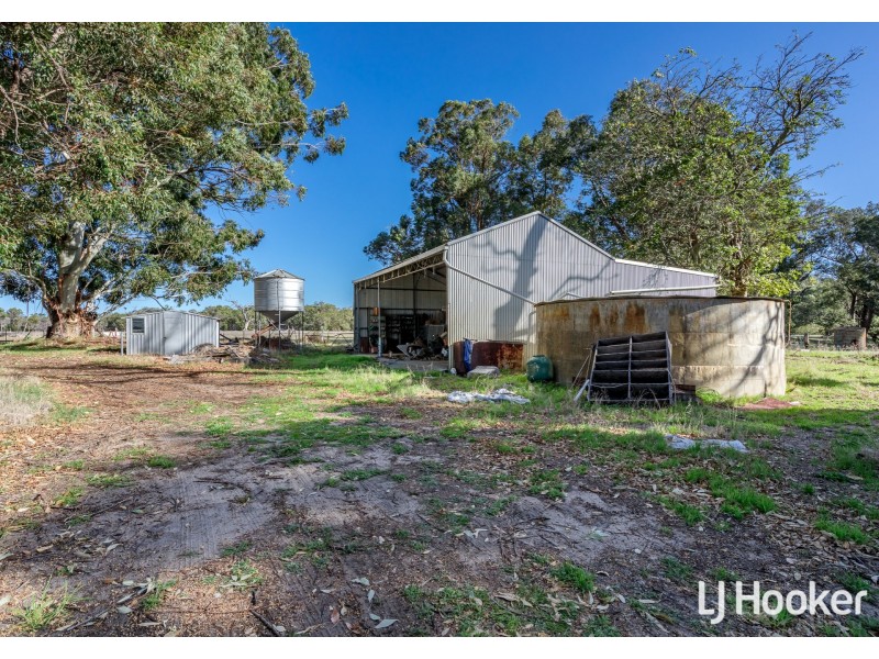 482 Gull Road, Serpentine WA 6125