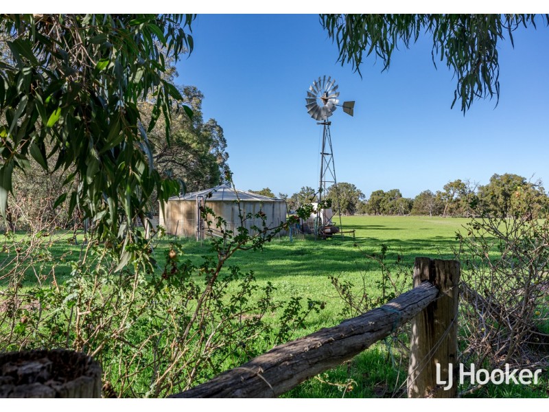 482 Gull Road, Serpentine WA 6125