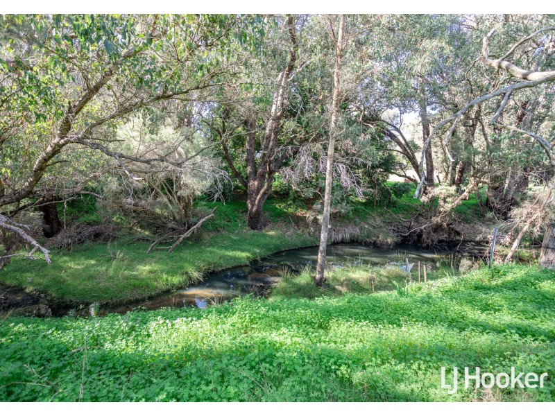 482 Gull Road, Serpentine WA 6125