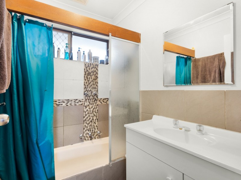 60A Murdoch Road, Thornlie WA 6108