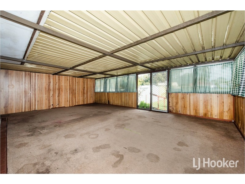 27 Crandon Street, Gosnells WA 6110