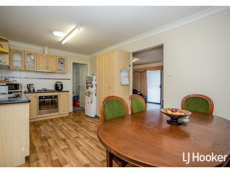 24 Ballina Way, Armadale WA 6112