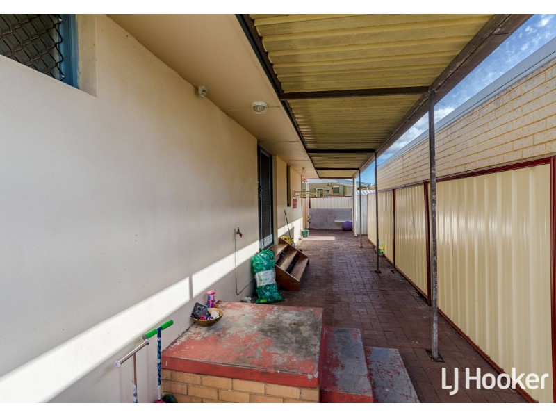 24 Ballina Way, Armadale WA 6112