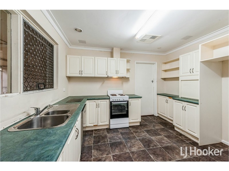 3 Biddenden Street, Thornlie WA 6108