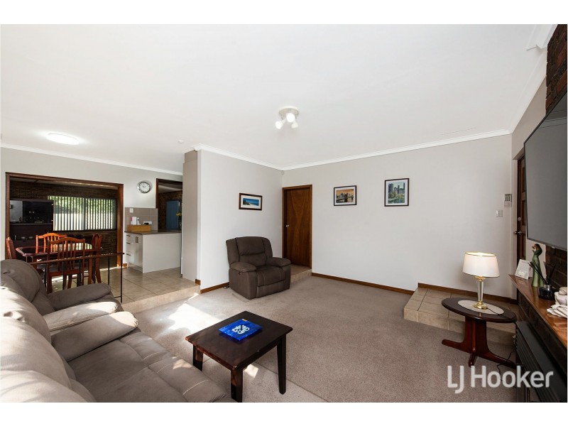 10 Anderson Way, Thornlie WA 6108