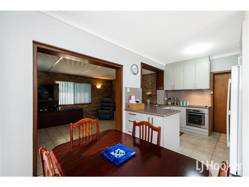 10 Anderson Way, Thornlie WA 6108
