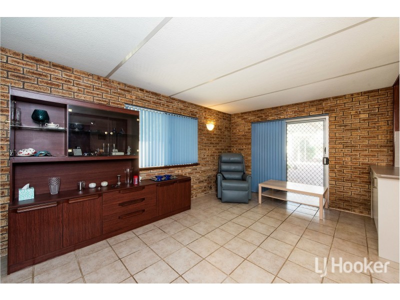 10 Anderson Way, Thornlie WA 6108