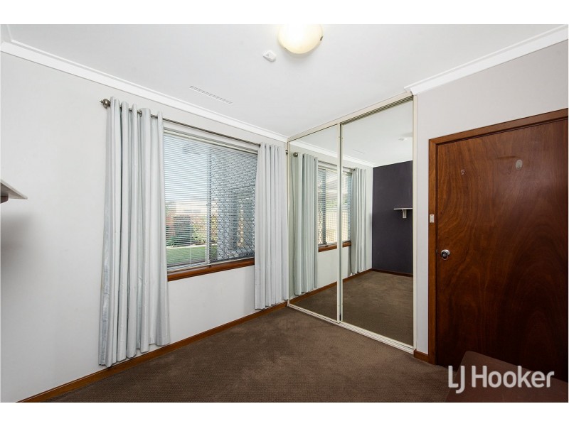 10 Anderson Way, Thornlie WA 6108