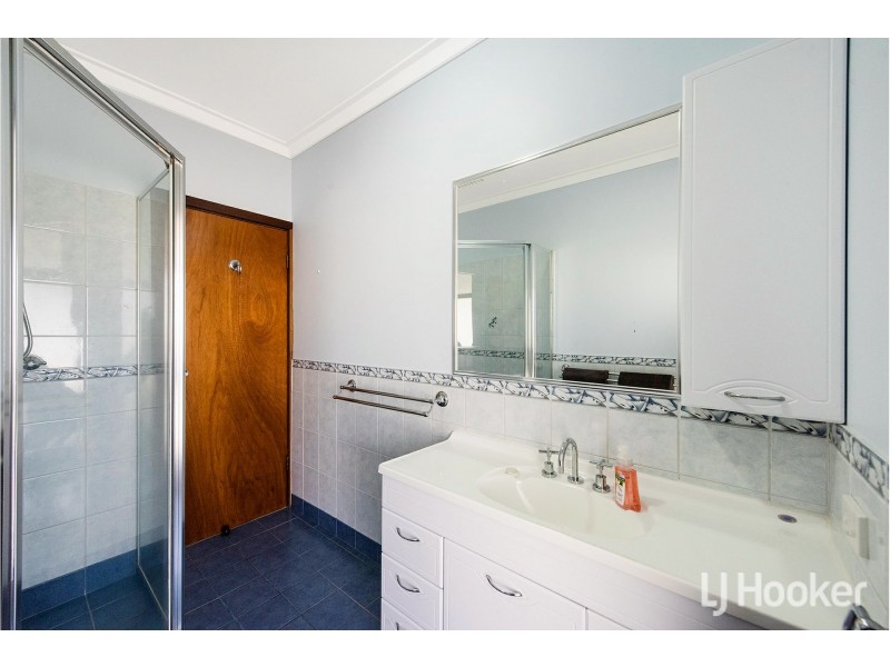 10 Anderson Way, Thornlie WA 6108