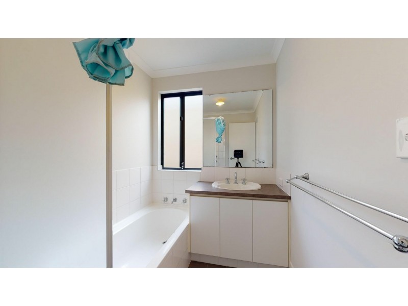 28B Santa Rosalia Vista, Sinagra WA 6065