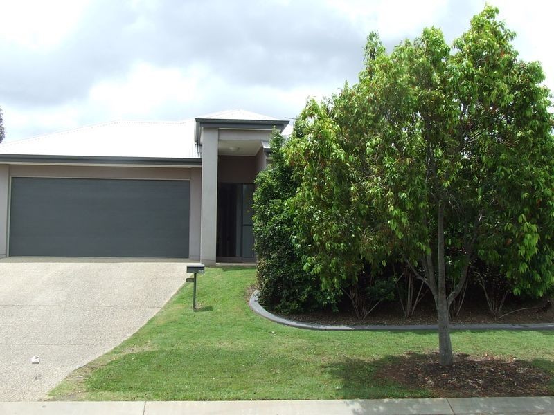 26 Marsh Parade, North Lakes QLD 4509