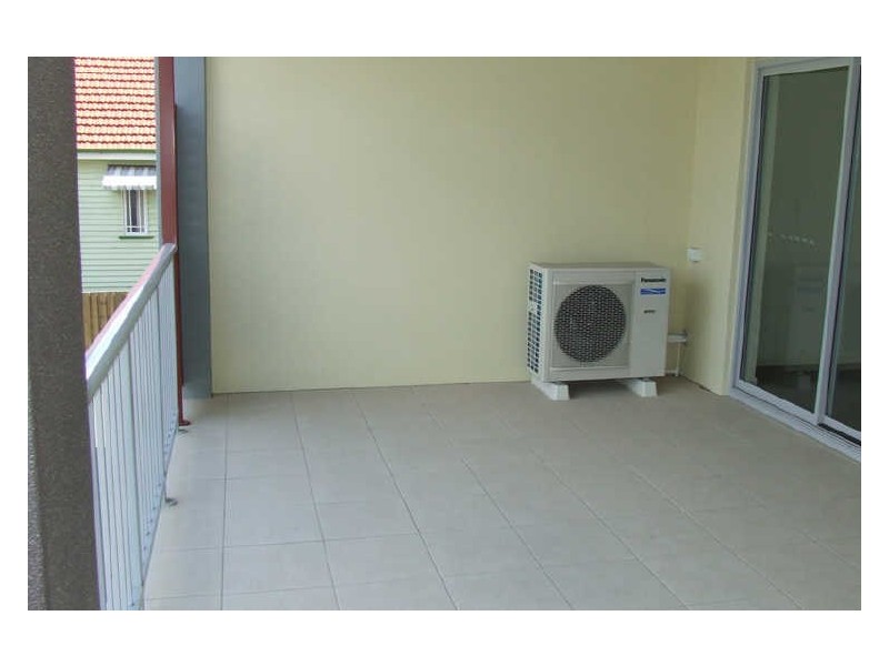 6/111 Samford Road, Enoggera QLD 4051