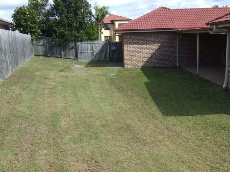 8 Malanda Court, North Lakes QLD 4509