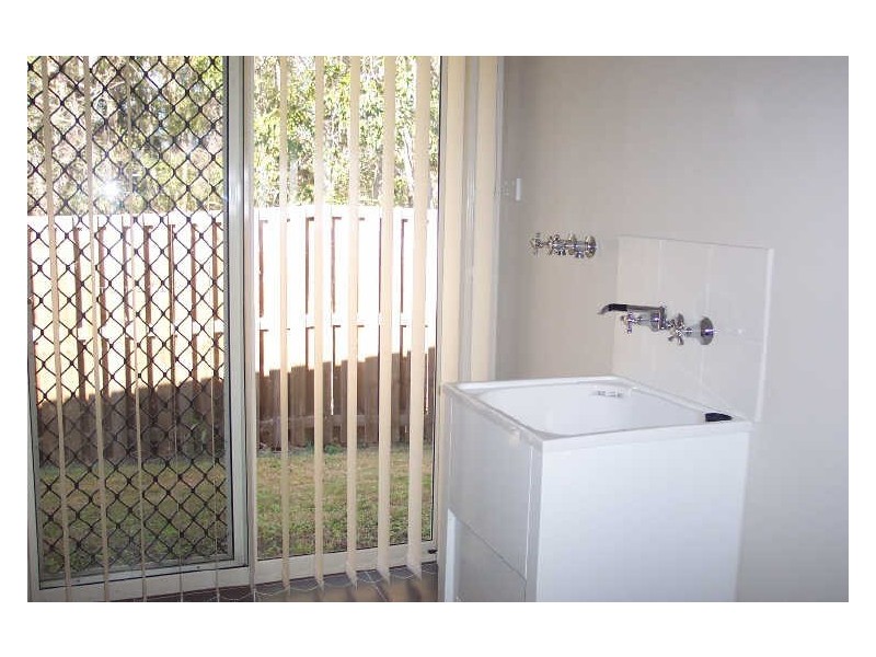 8 Mercury Parade, North Lakes QLD 4509