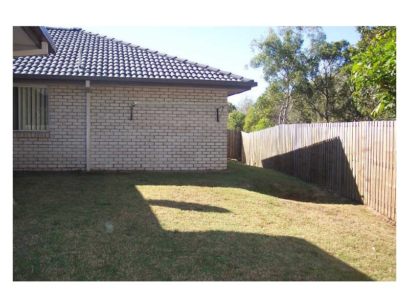 8 Mercury Parade, North Lakes QLD 4509